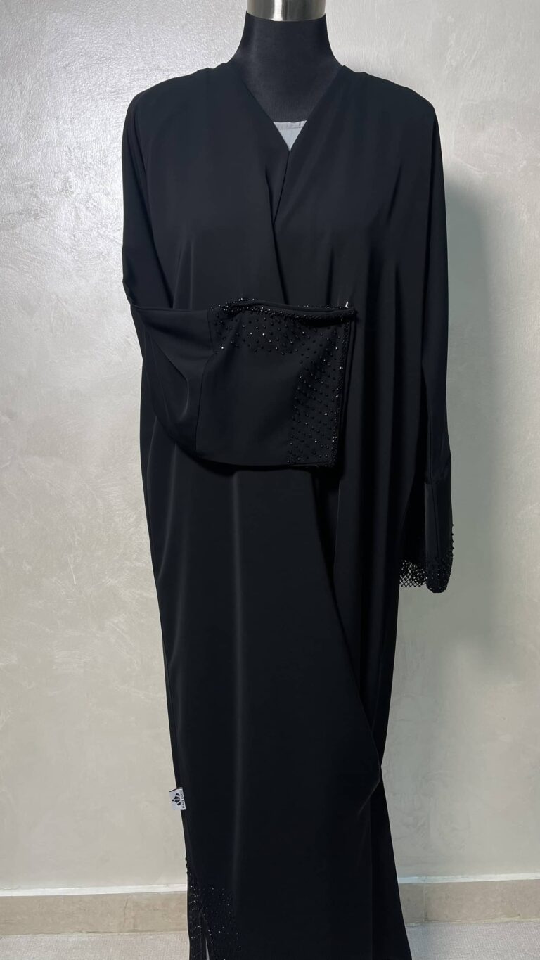 ⁦BLACK QUEEN 001 ABAYA⁩ - الصورة ⁦1⁩
