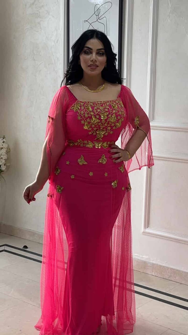 BLACK QUEEN 072 DEAL - Image 1