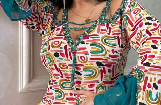 Offer 3 Dresses  with shala by 1000 AED