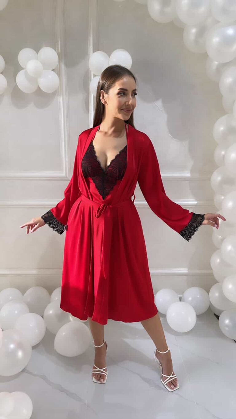 BLACK QUEEN 130 DEAL - Image 1