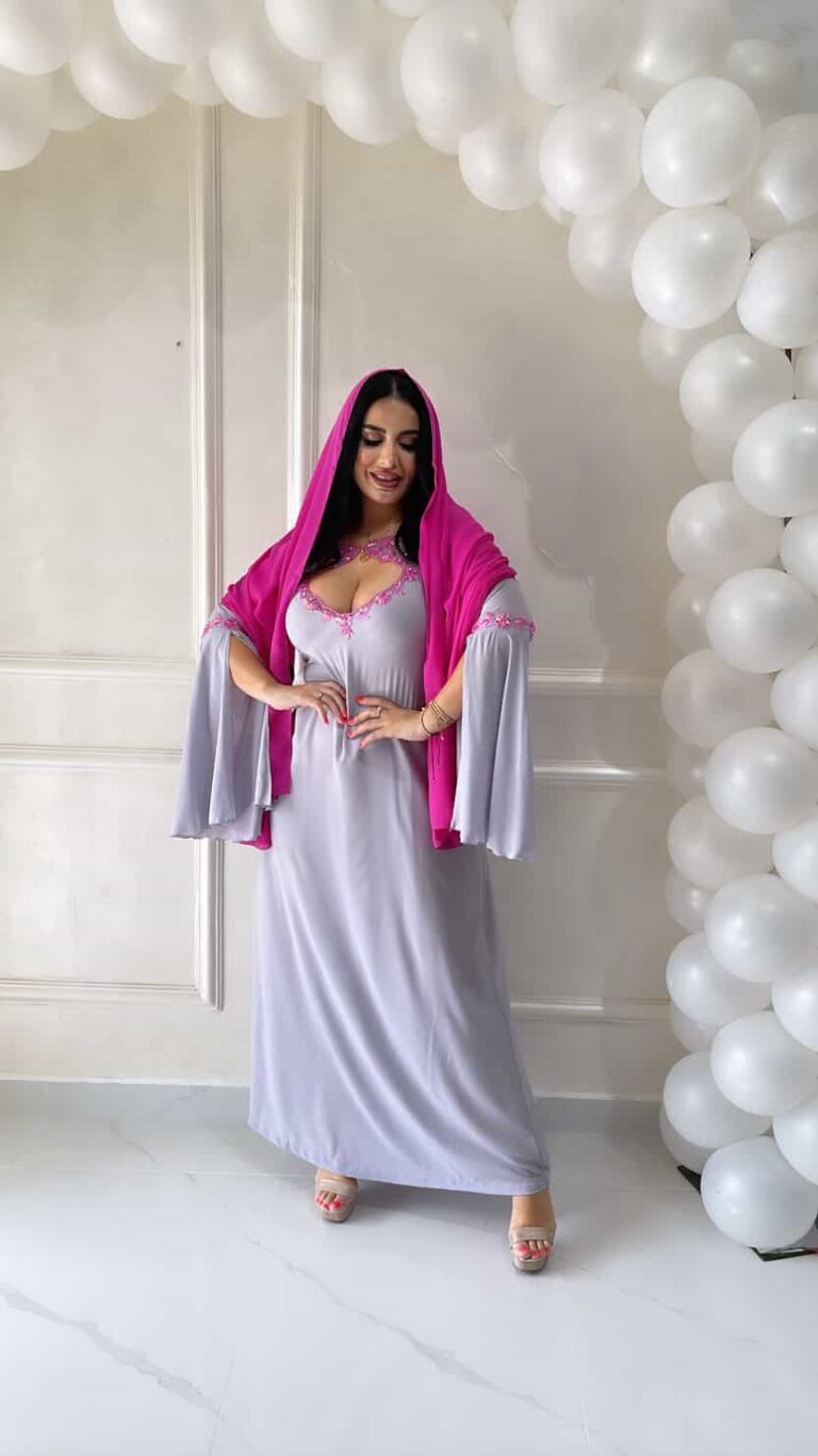 BLACK QUEEN 106 DEAL - Image 1