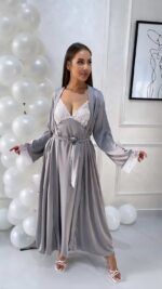 BLACK QUEEN 131 DEAL - Image 2