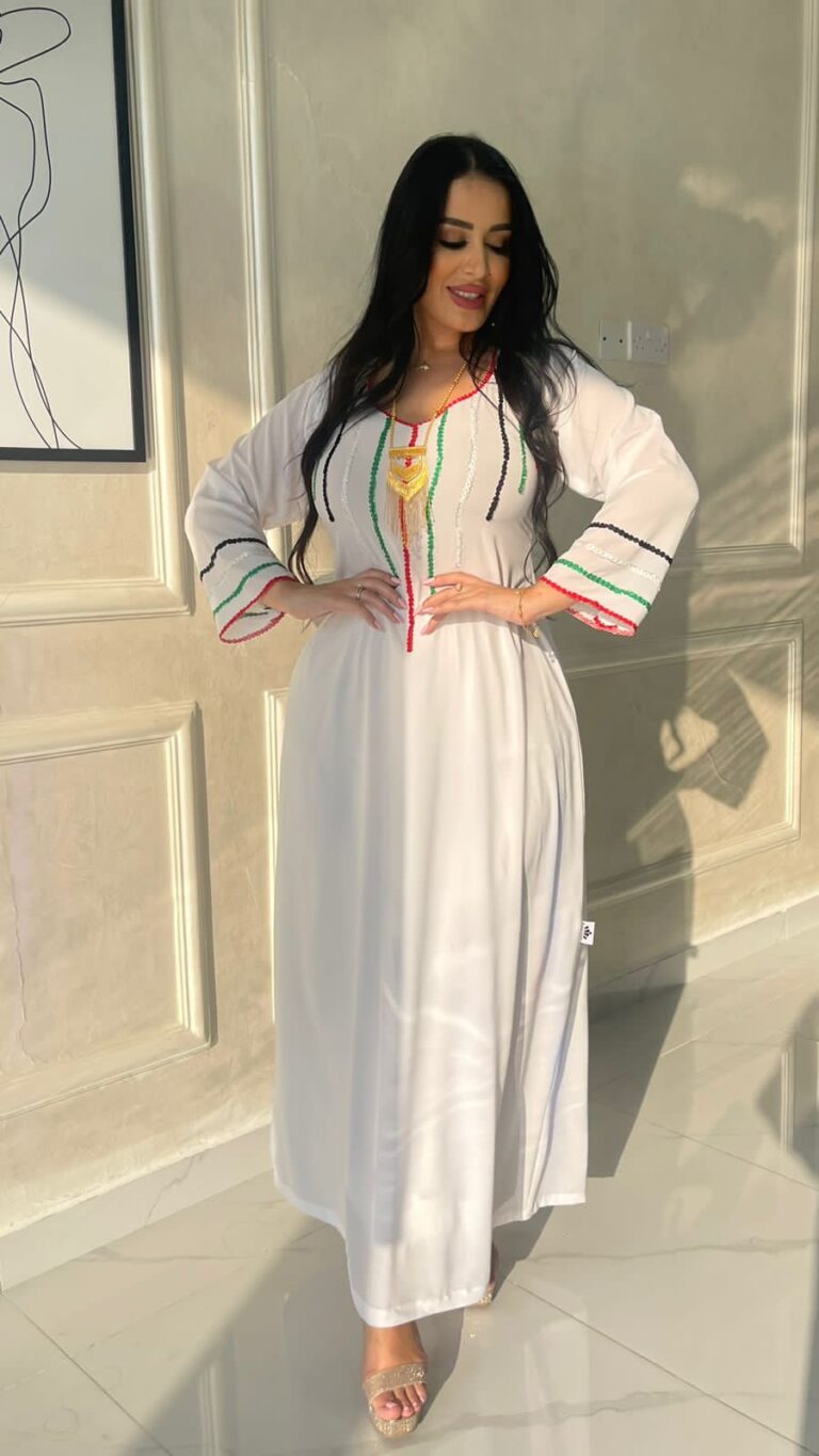 ⁦BLACK QUEEN 200 DRESS⁩ - الصورة ⁦1⁩