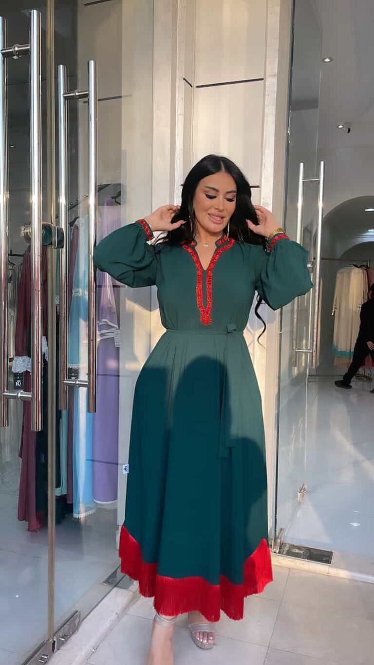 BLACK QUEEN 350 DRESS - Image 1