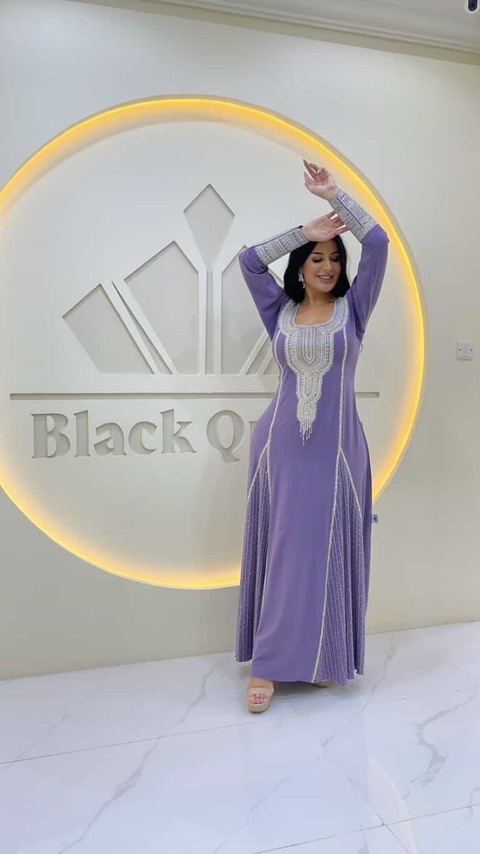 BLACK QUEEN 530 DRESS - Image 2