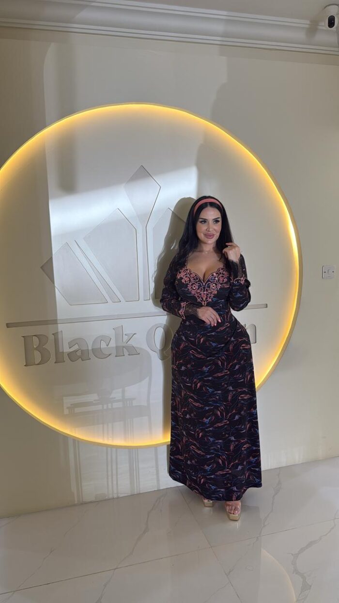 BLACK QUEEN 580 DRESS - Image 1